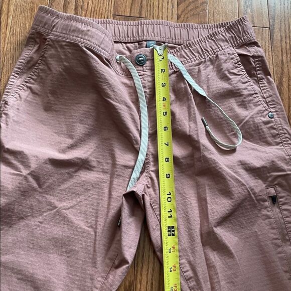 Vuori Ripstop Pink Straight Leg Pants Women’s Sz Medium - Picture 4 of 11